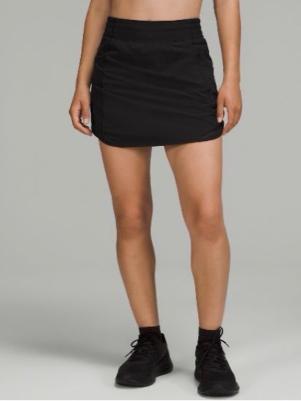 lululemon athletica Black Hotty Hot HR Skirt Sz8 Long
